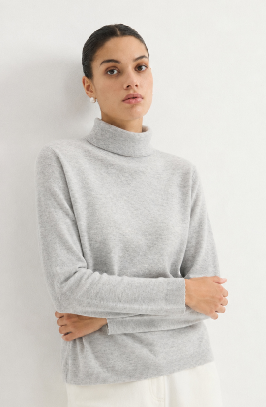 Roll-neck knit sweater | MZ62020