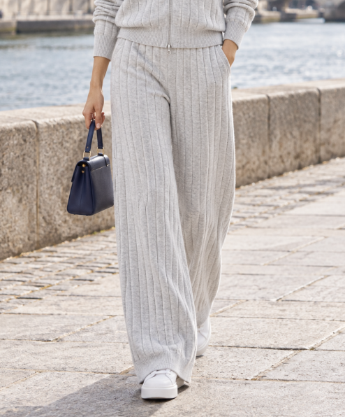 Ribbed wide-leg knit pants