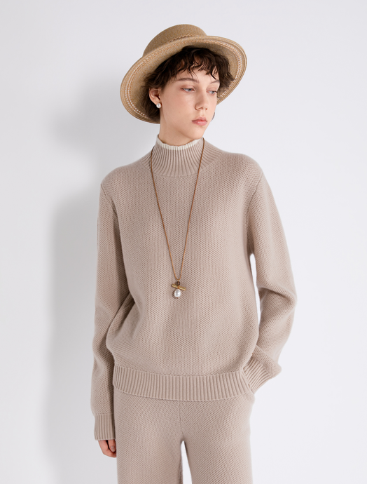 Turtleneck knit sweater — TX862184