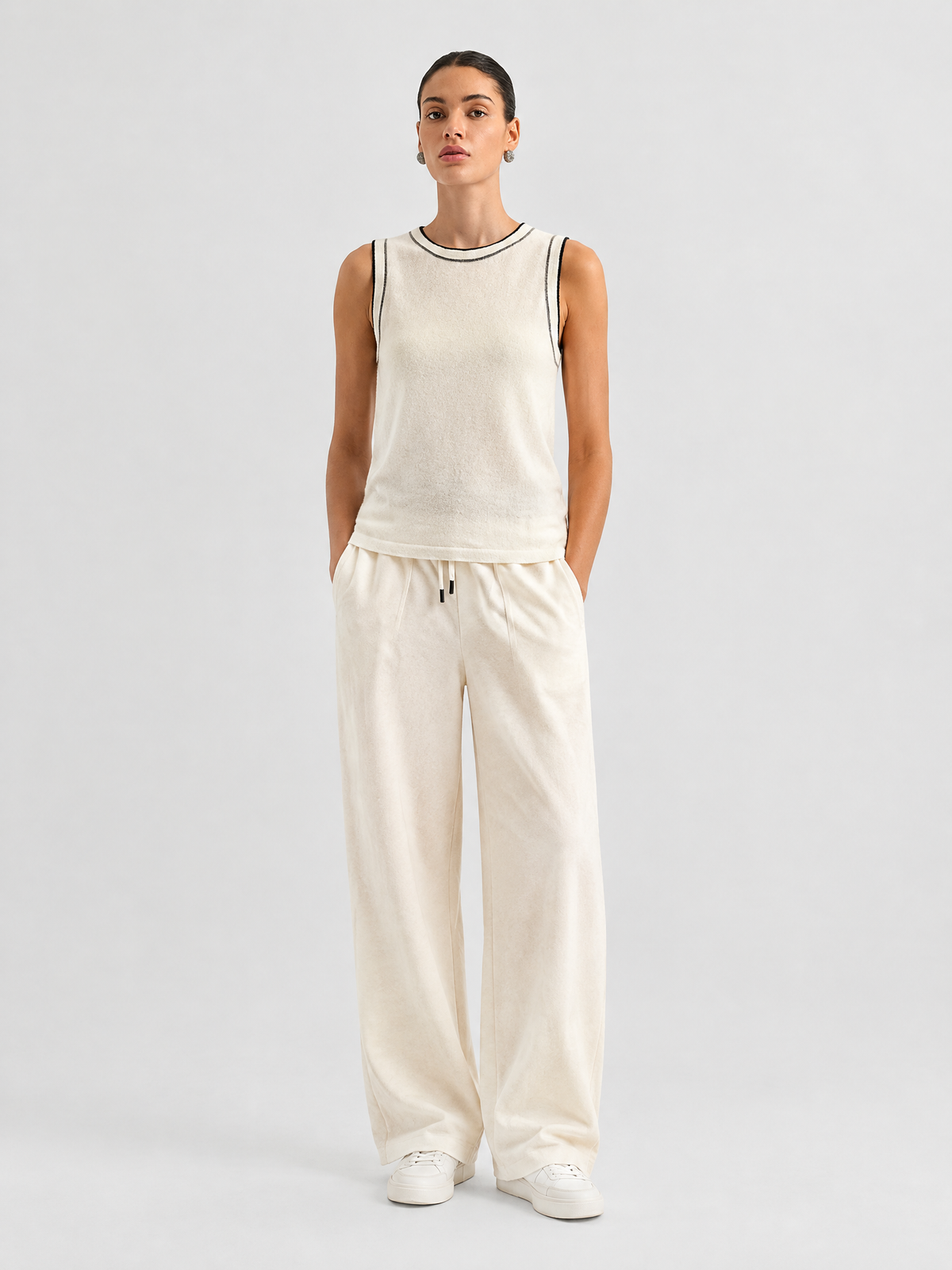 Contrast-trim cashmere-blend knit vest — Front view
