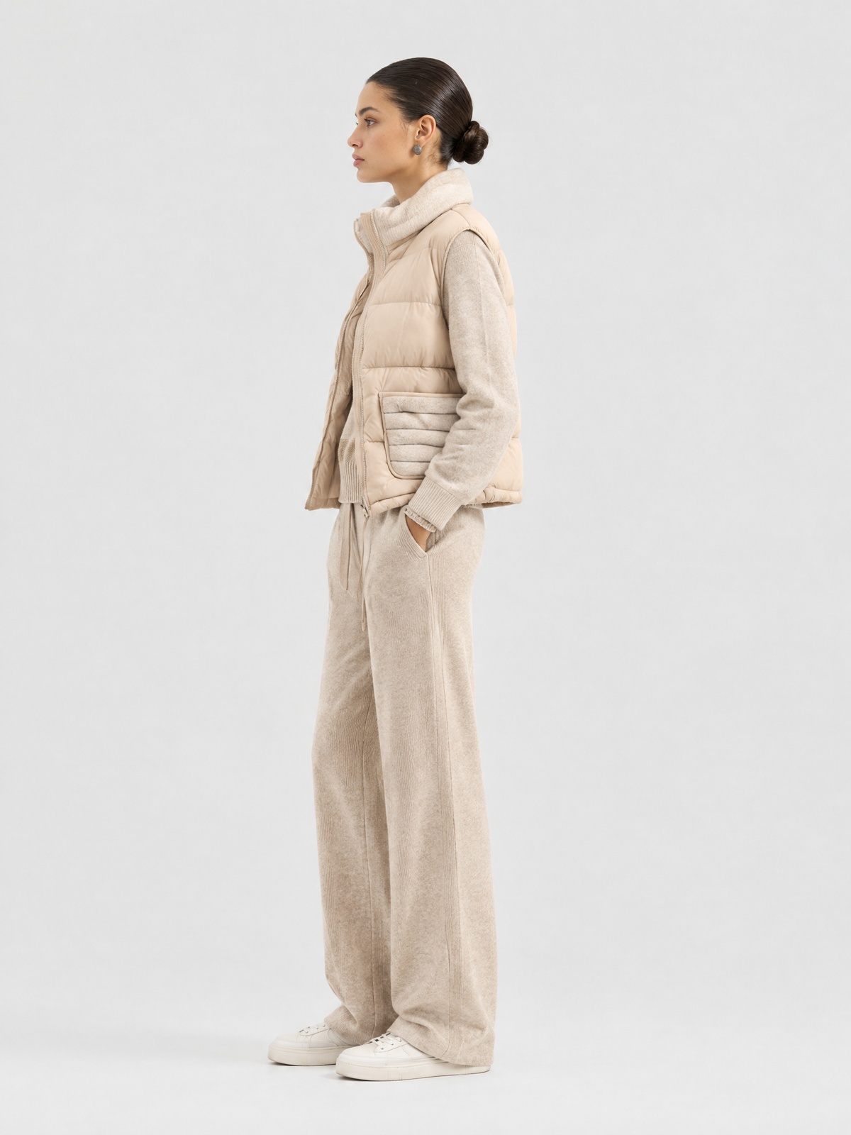 Wool-knit goose-down jacket — Side view