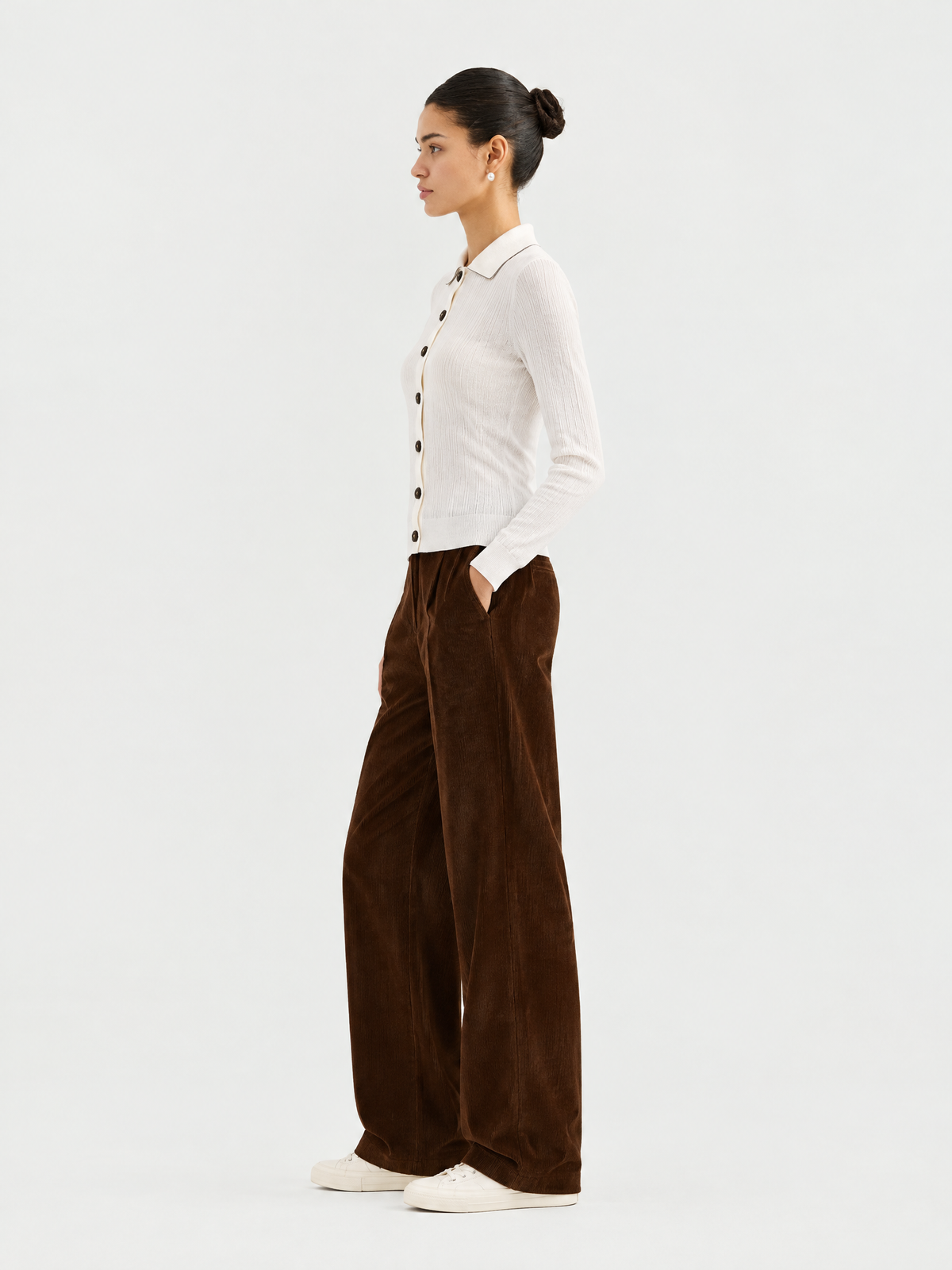 Polo-collar knit cardigan — Side view