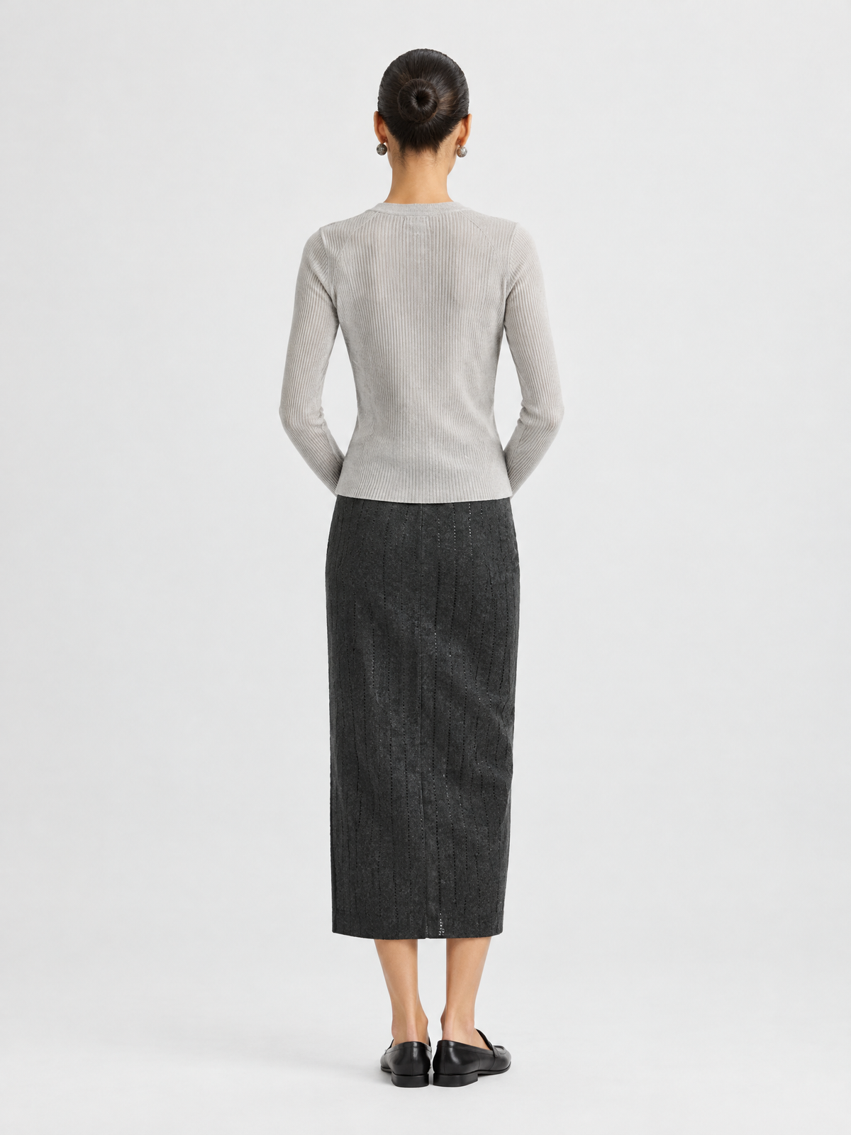 Ribbed V-neck knit sweater — Back view